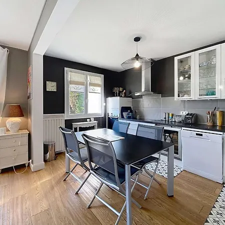 Plain-pied Avec Jardin - Proche - Fr-1-361-572