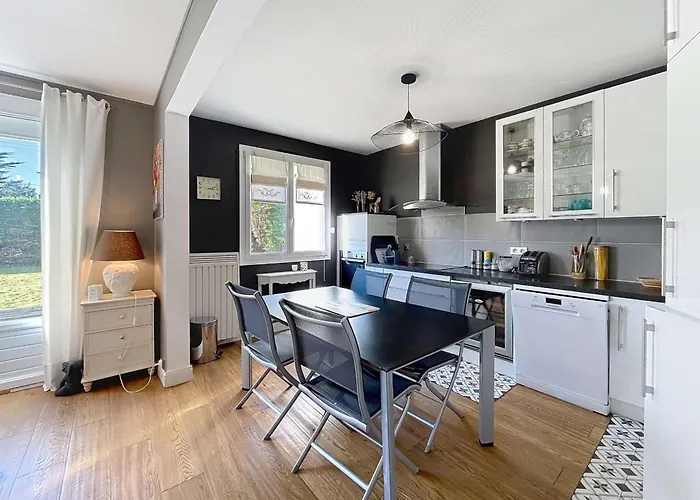 Plain-pied Avec Jardin - Proche - Fr-1-361-572