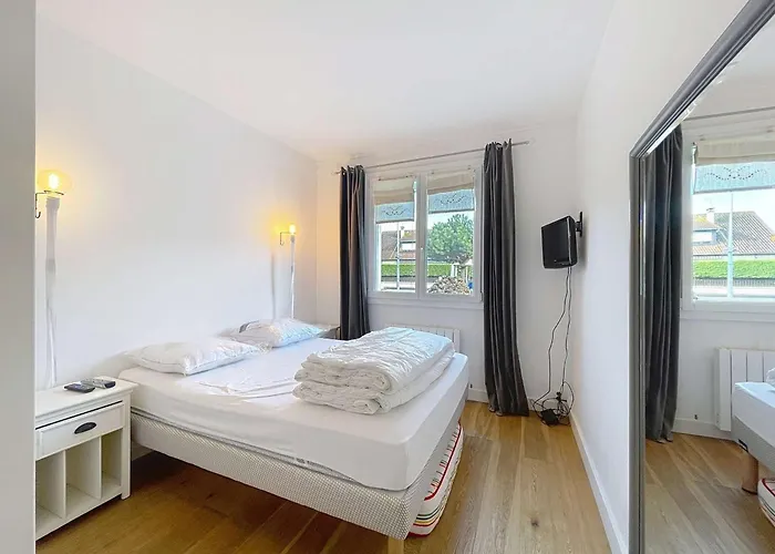 Apartment Plain-pied Avec Jardin - Proche - Fr-1-361-572 Jullouville-les-Pins